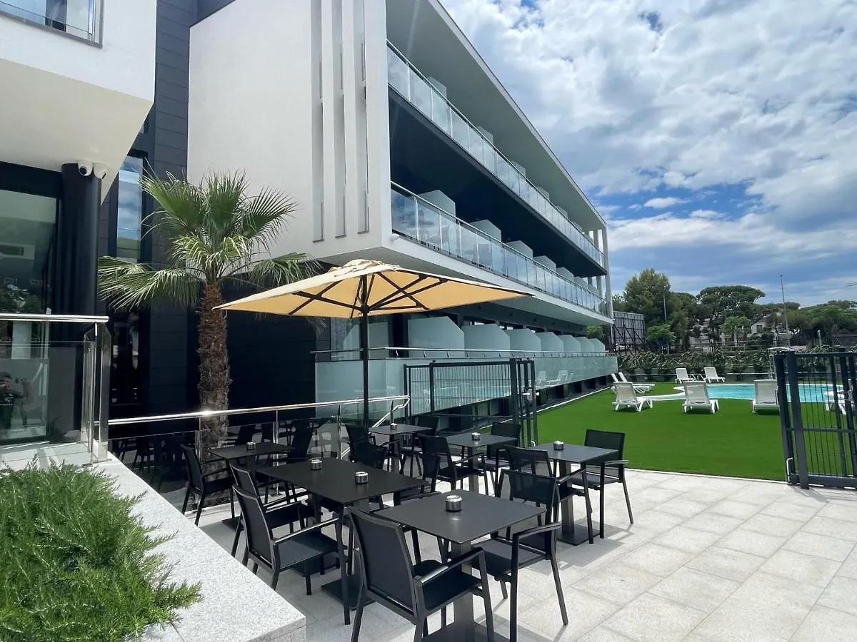 Hotel C31 Кастельдефельс