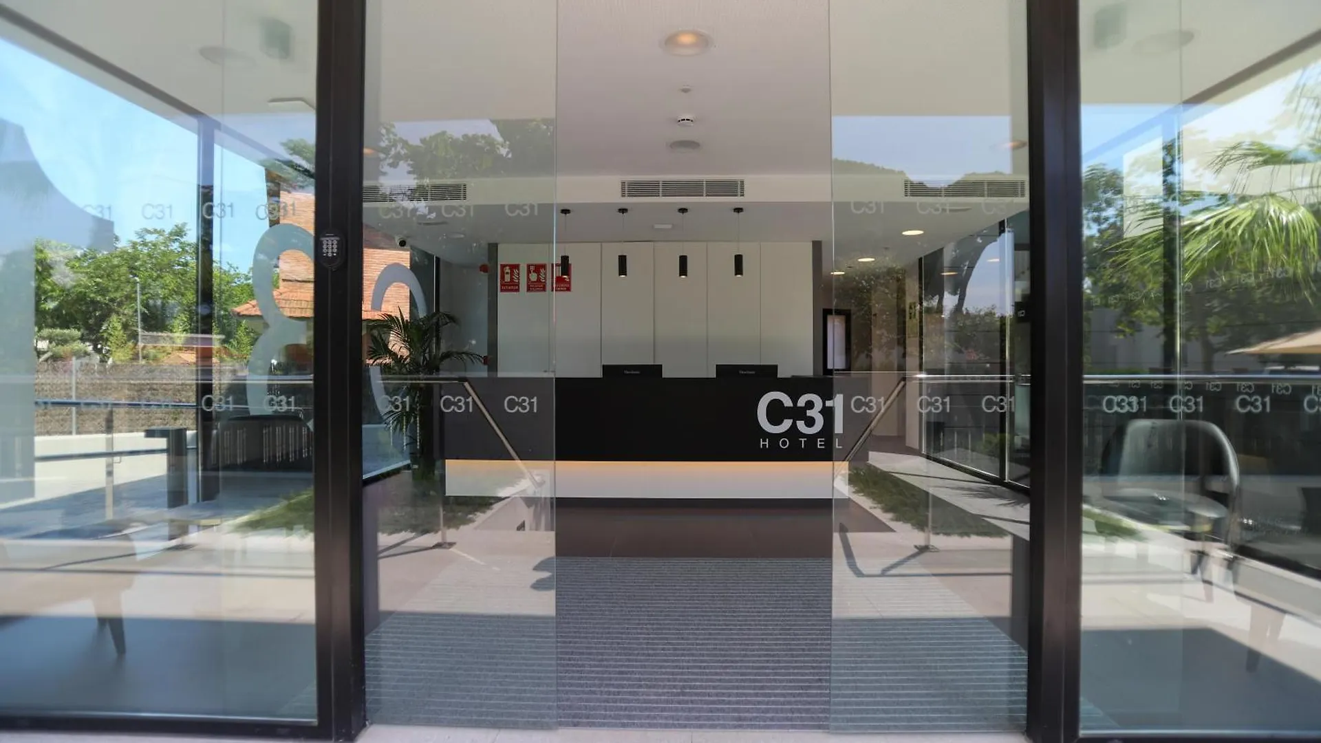 Hotel C31 Кастельдефельс Испания